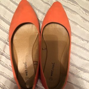 Cute orange flats
